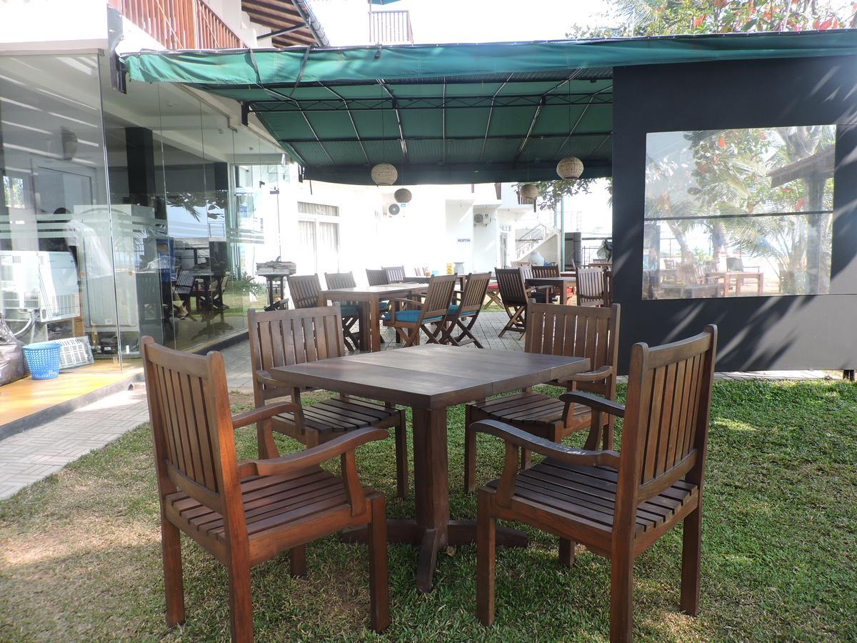 Joe'S Resort Унаватуна Екстер'єр фото