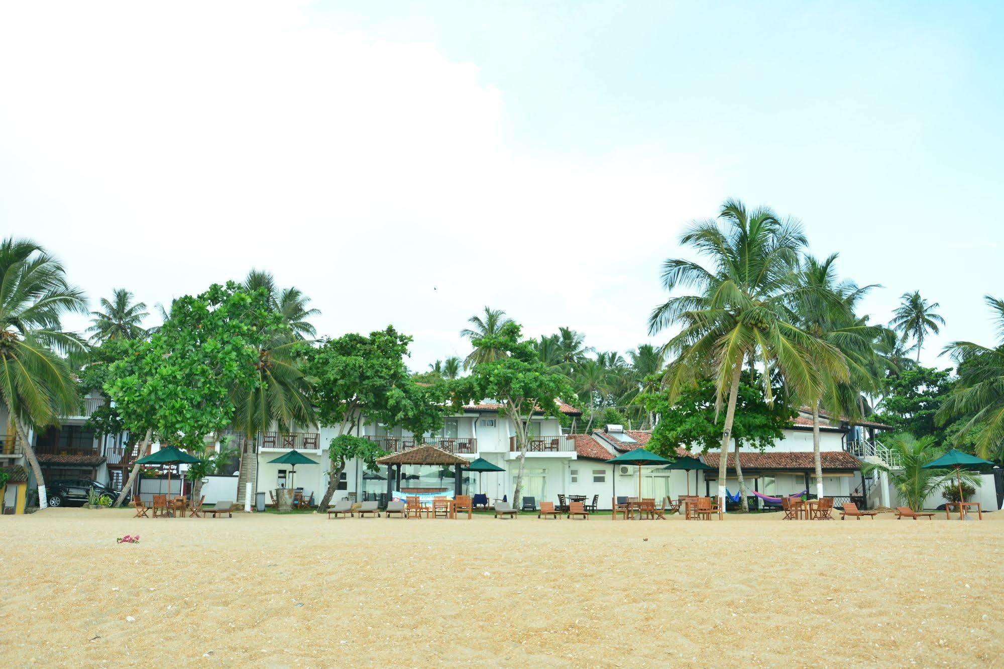 Joe'S Resort Унаватуна Екстер'єр фото